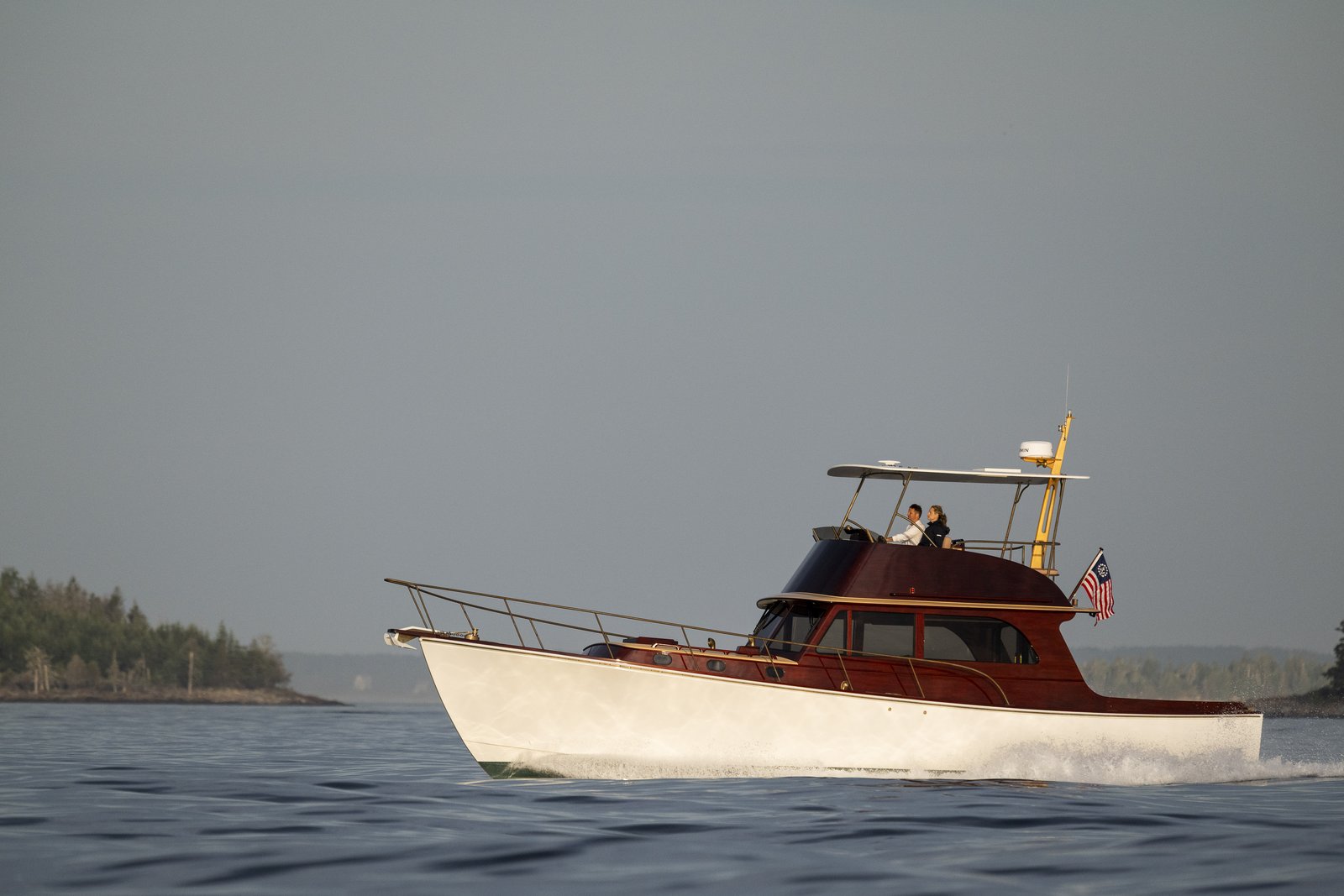 Lyman-Morse unveils the Hood 42 LM: artisanal tradition and modern engineering meet in a new American yacht