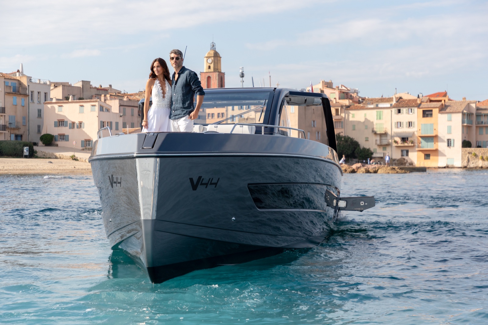 Schaefer Yachts vuelve a la Riviera Francesa con la V34, la 380 y la V44